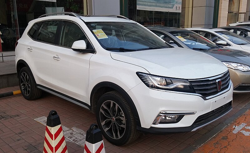 File:Roewe RX5 01 China 2017-03-19.jpg